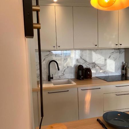 Le Cali, P2 Cabine Dans Une Residence Avec Piscine, Vue Mer Et Parking Prive La Grande Motte Exteriör bild