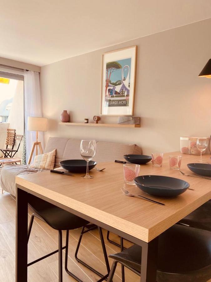 Le Cali, P2 Cabine Dans Une Residence Avec Piscine, Vue Mer Et Parking Prive La Grande Motte Exteriör bild