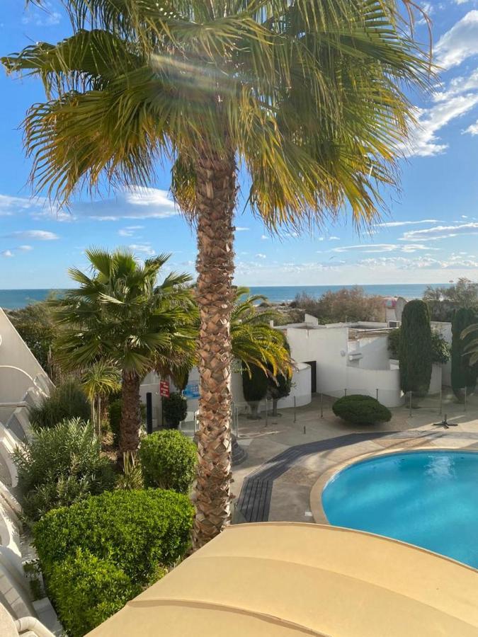 Le Cali, P2 Cabine Dans Une Residence Avec Piscine, Vue Mer Et Parking Prive La Grande Motte Exteriör bild